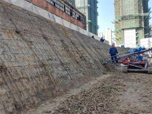 良庆建筑边坡支护